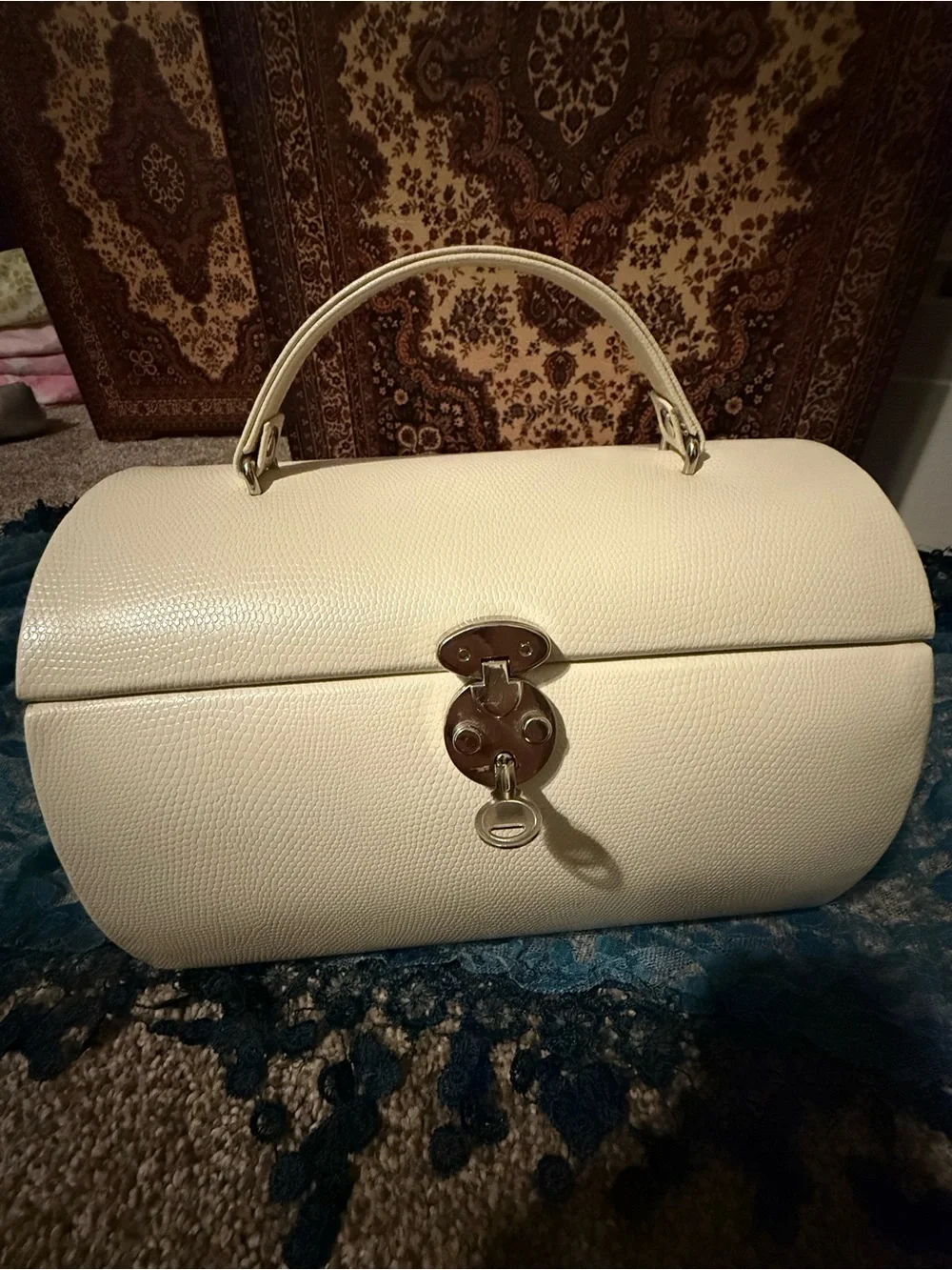 Rowallan White and Brown Jewelry Organizer Case